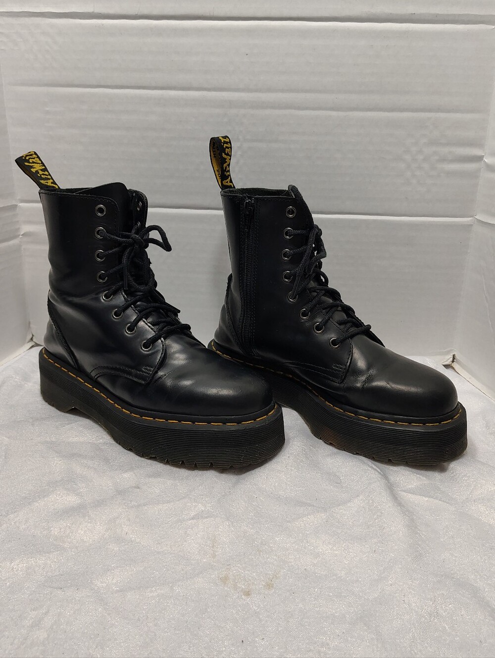 Dr. Martens Jadon, Unisex, Women # 8, Men # 7 Platform Boots